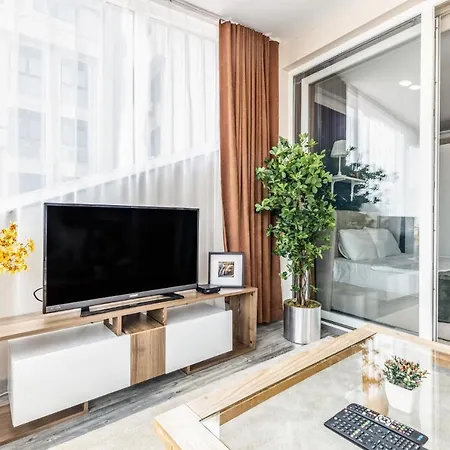Modern And Spacious Flat In Central Sisli Стамбул